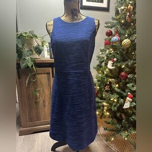 Women’s LOFT sleeveless dress. Size 8 Petite.